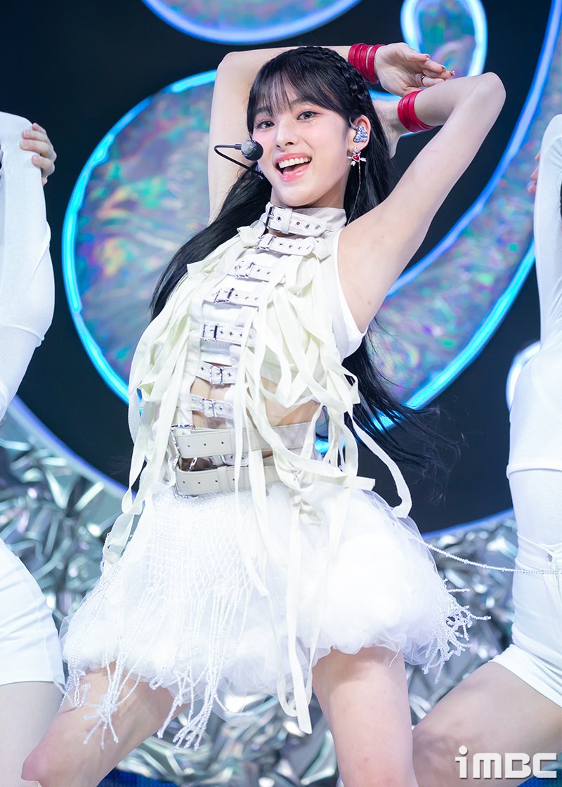 [포토] 지니, 고탄력 무대