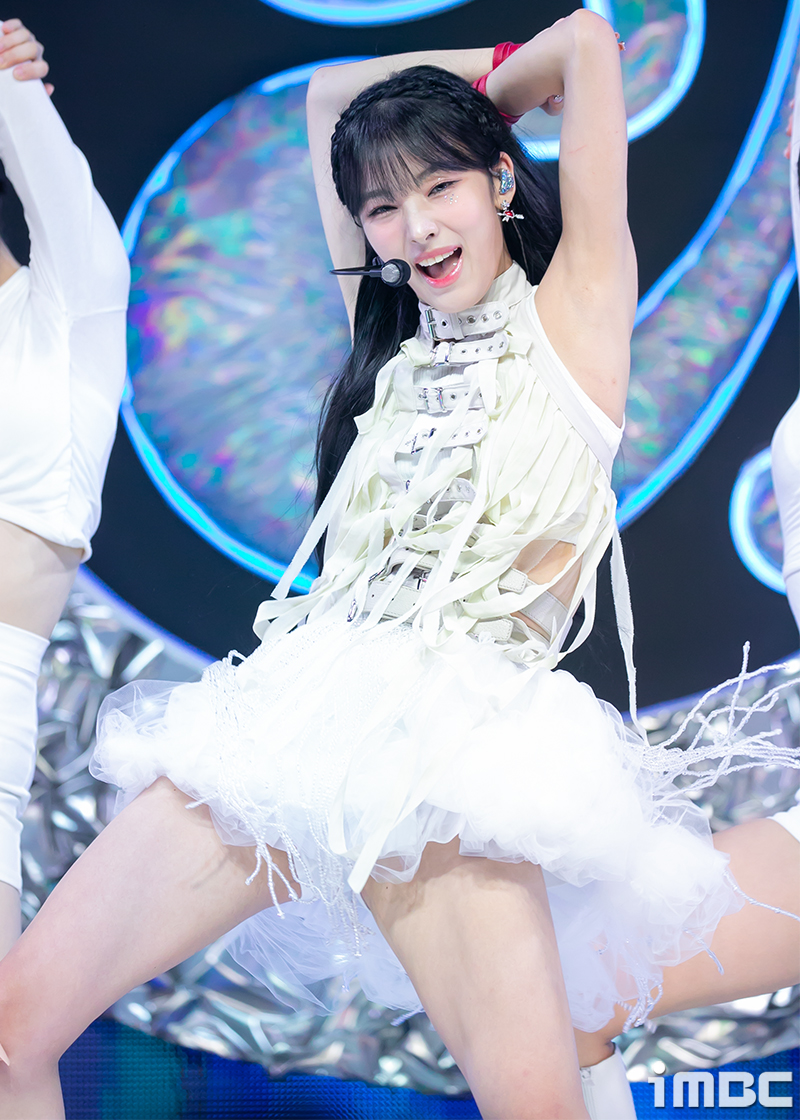 [포토] 지니, 고탄력 무대
