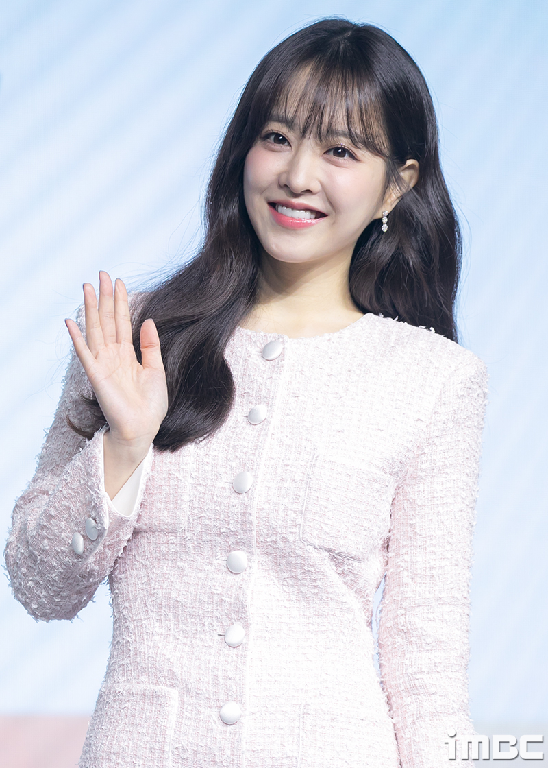 포토] 박보영, 가을 아침 미소