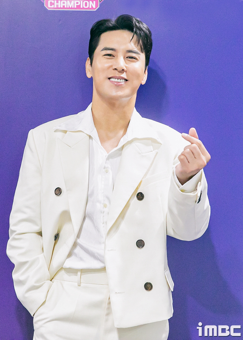 [포토] 장민호, 섹시 '트롯신사'