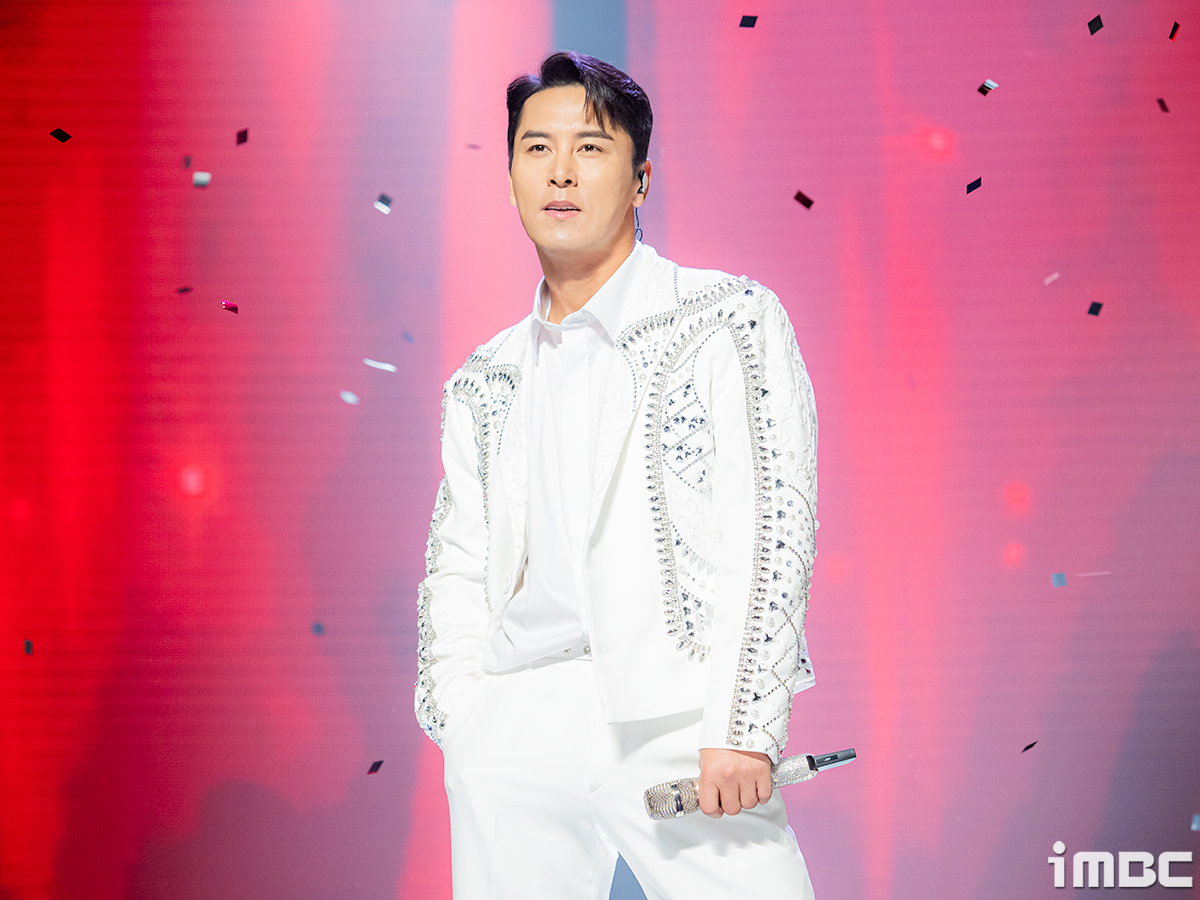 [포토] 장민호, '정열적 무대'