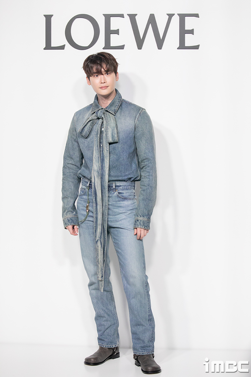 Lee Jong Suk LOEWE