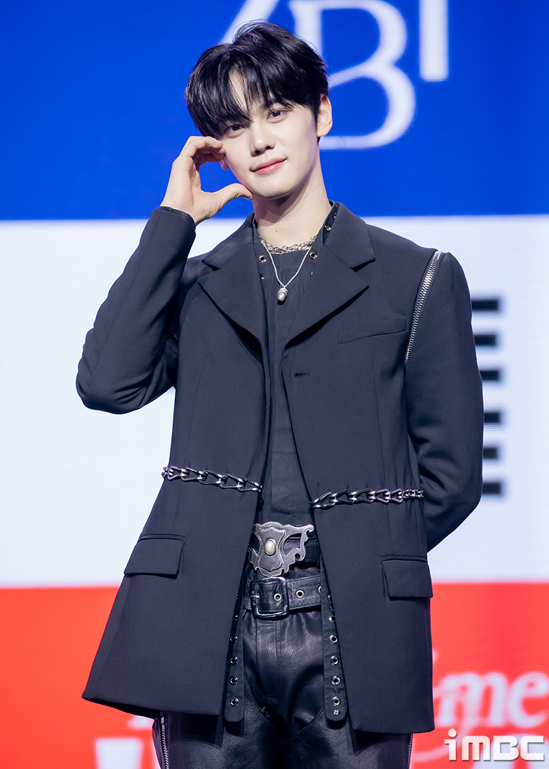 제로베이스원 김규빈, 5주간 MBC '쇼! 음악중심' 스페셜 MC 출격