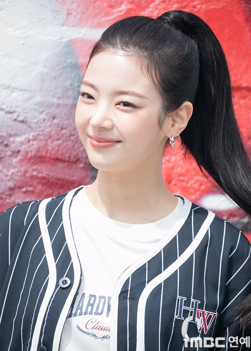 포니테일 이미지