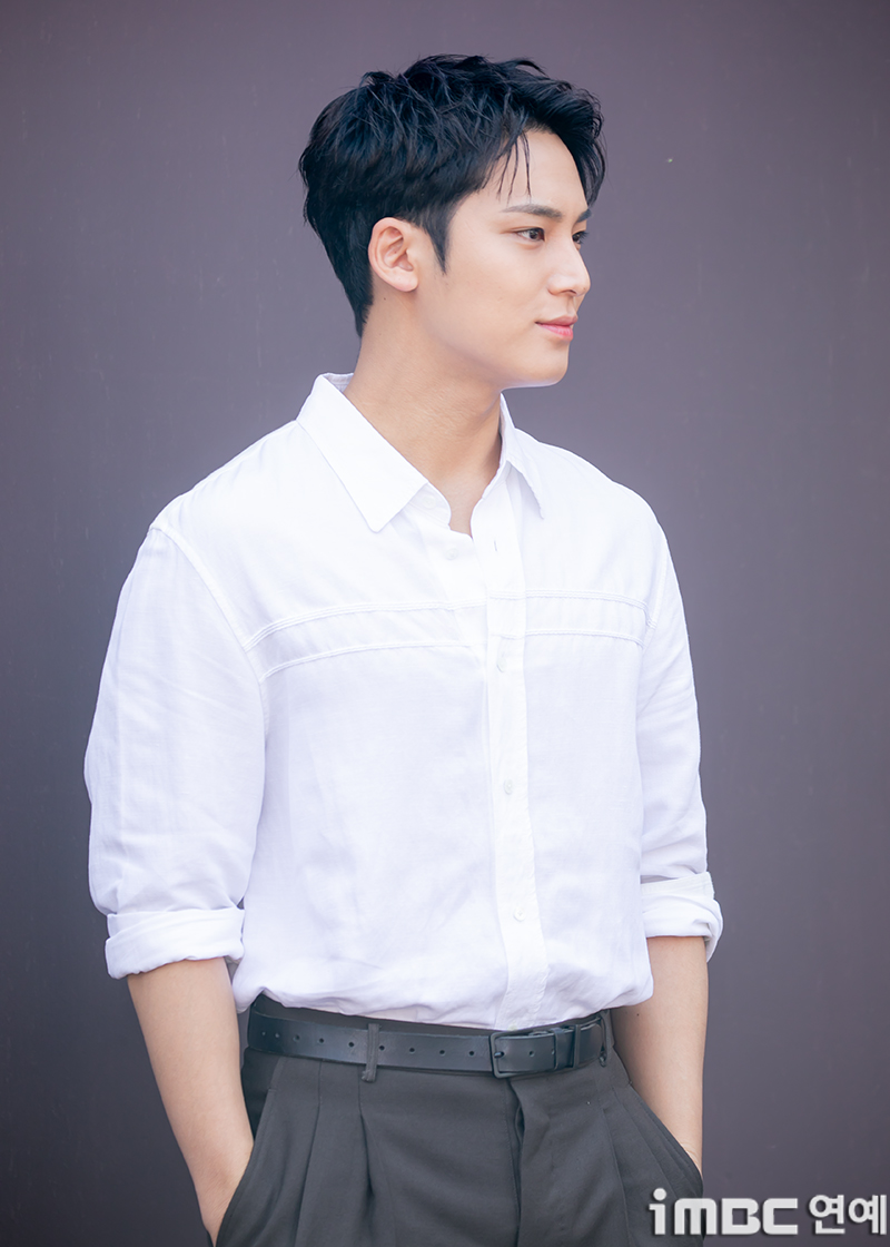 [포토] 세븐틴 민규, 콕 찍어 옆모습