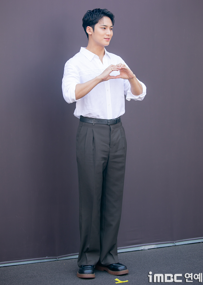 [포토] 세븐틴 민규, 콕 찍어 옆모습