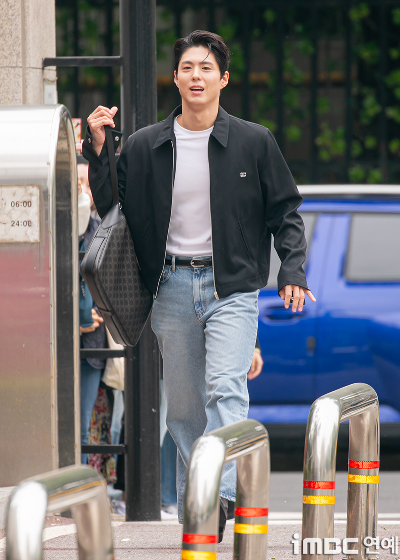 [포토] 박보검, 수많은 팬에 진심 깜놀