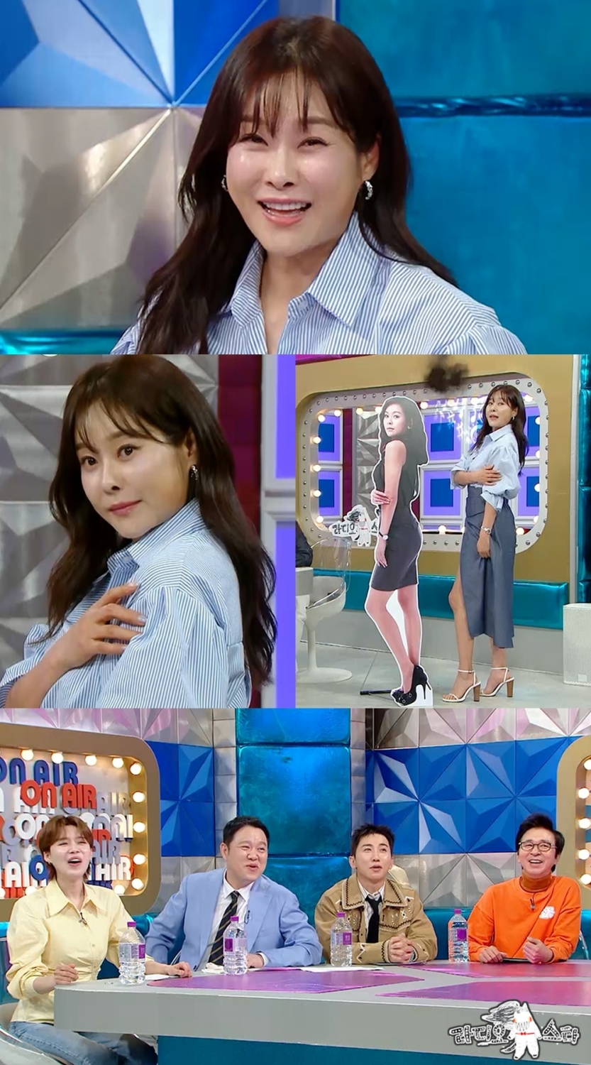 현영, 딸 수영 매니저 변신 "엄마 딸로 태어나줘서 고맙고 사랑해" (라스)