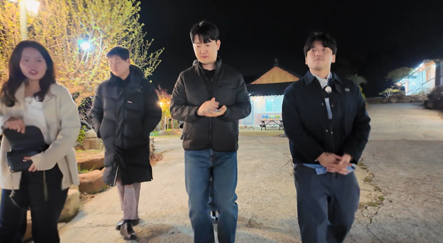 퀸 이미지