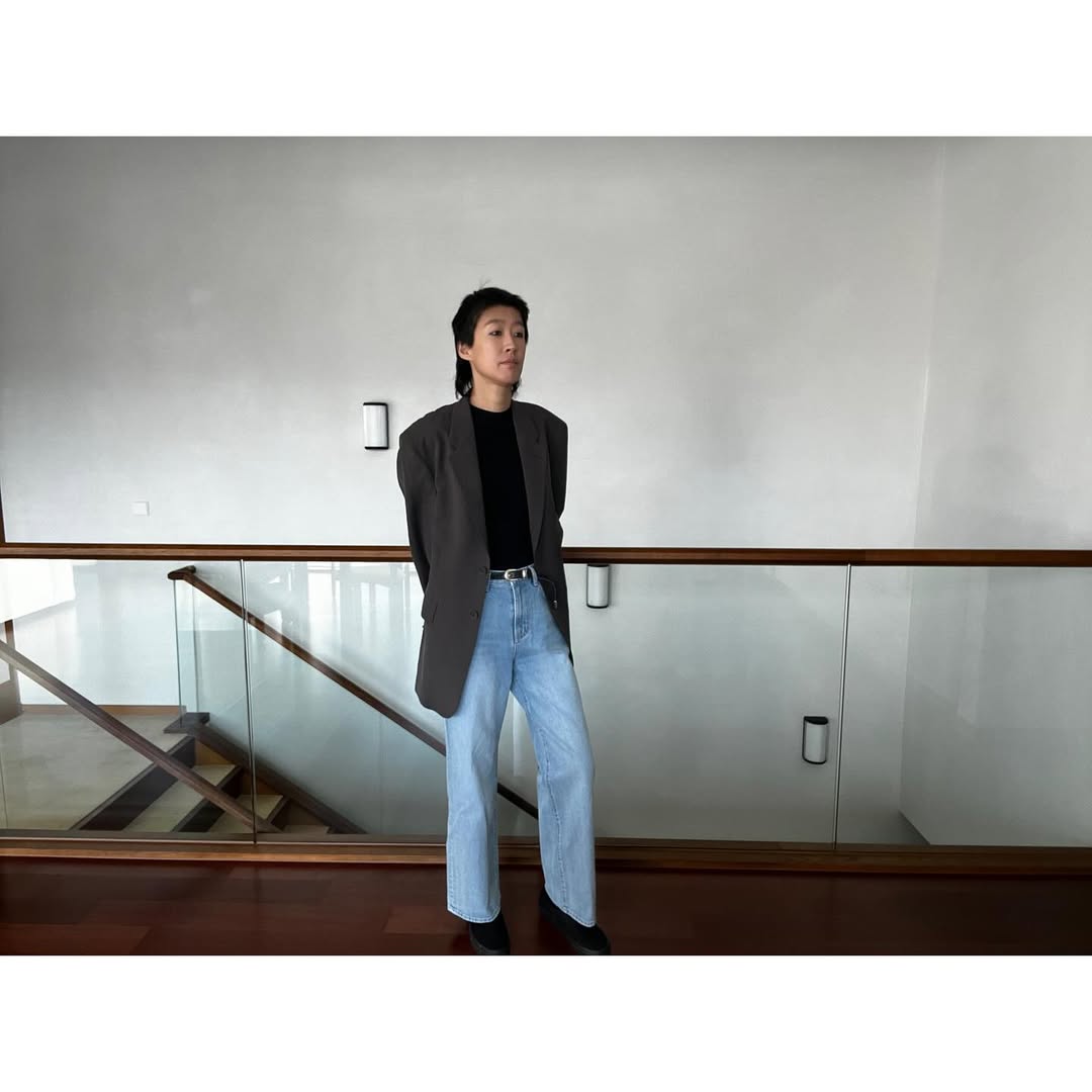 홍진경, 정치적 색채 논란 후 게시물 삭제 및 사과: '명백히 저의 잘못'