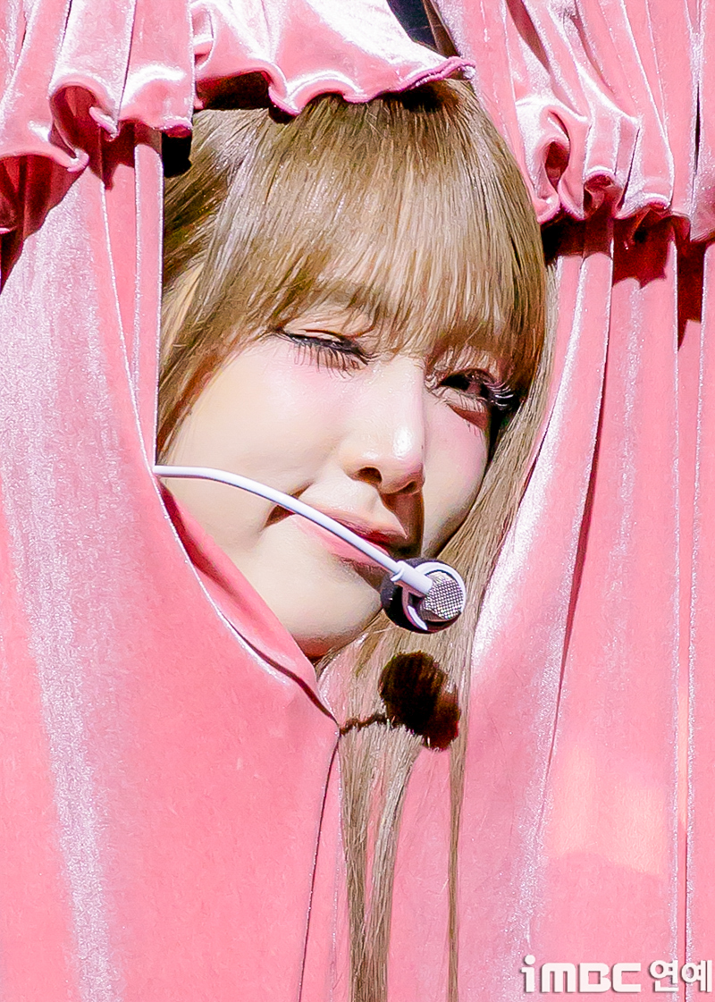 [포토] 최예나, 진격의 거인