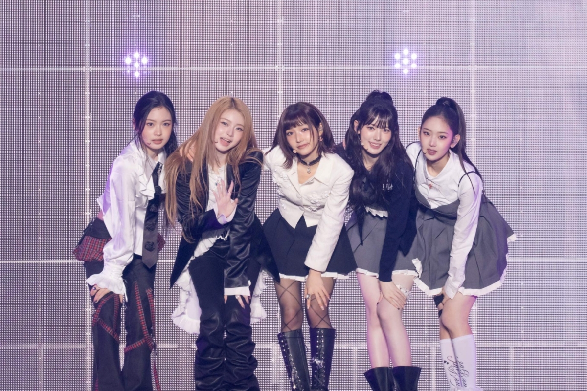 키키 도쿄돔 무대 사진