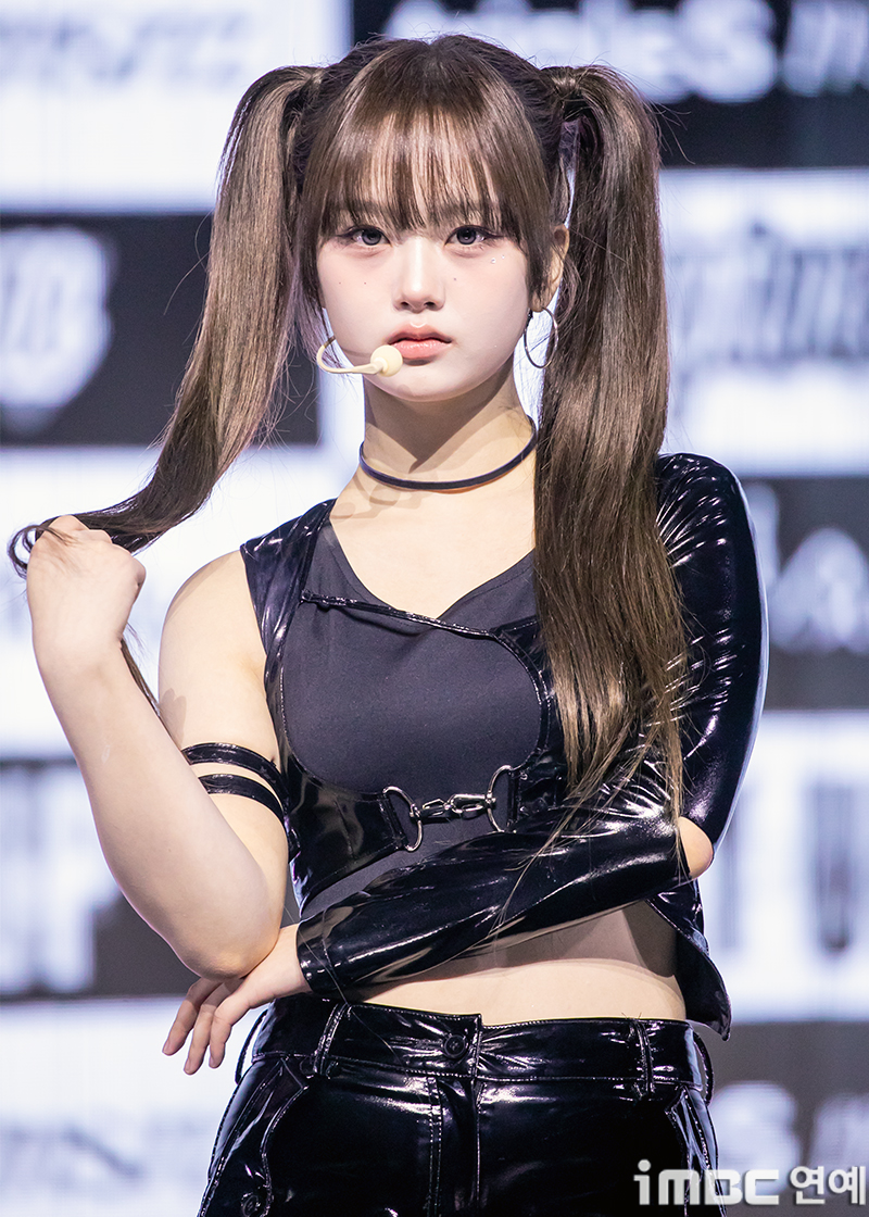 [포토] 트리플에스 neptune 서아, 양갈래 인형