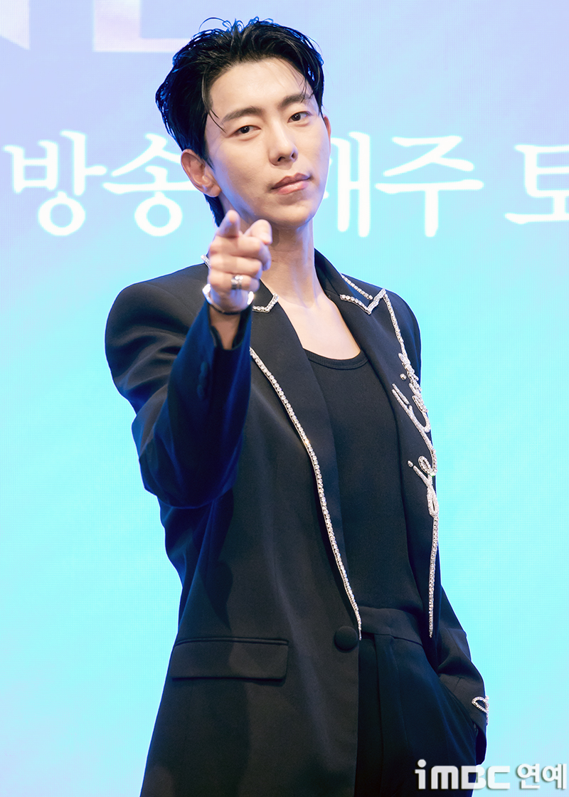 윤현민 "119 신고로 한 생명 구했다" 사우나에서 빛난 선행 [소셜in]