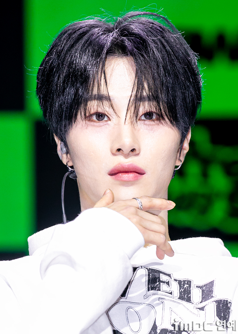 아이덴티티 남지운 포토