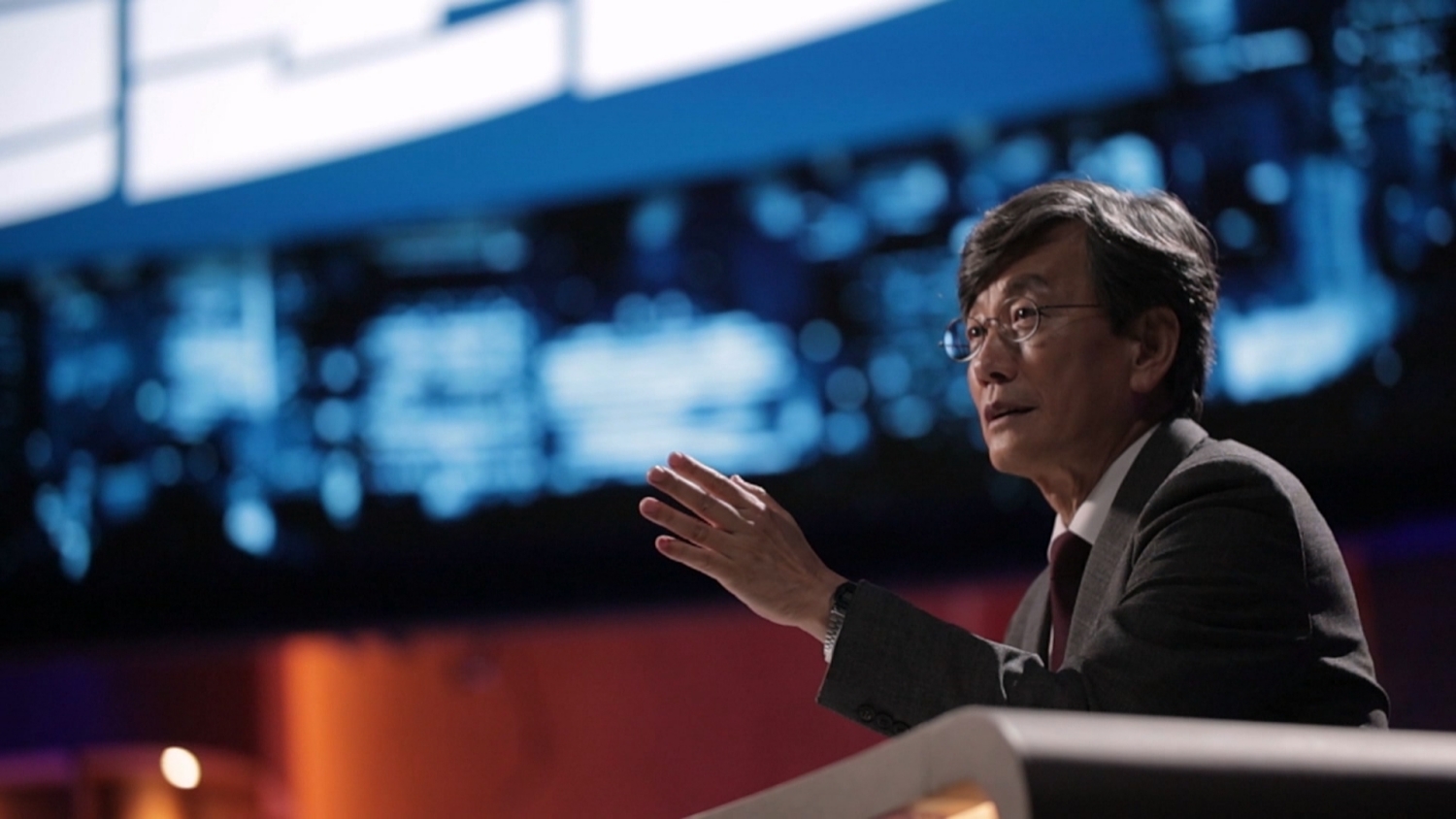 '손석희의 질문들' 시즌4, 설 연휴에 돌아온다…유시민 등 출연