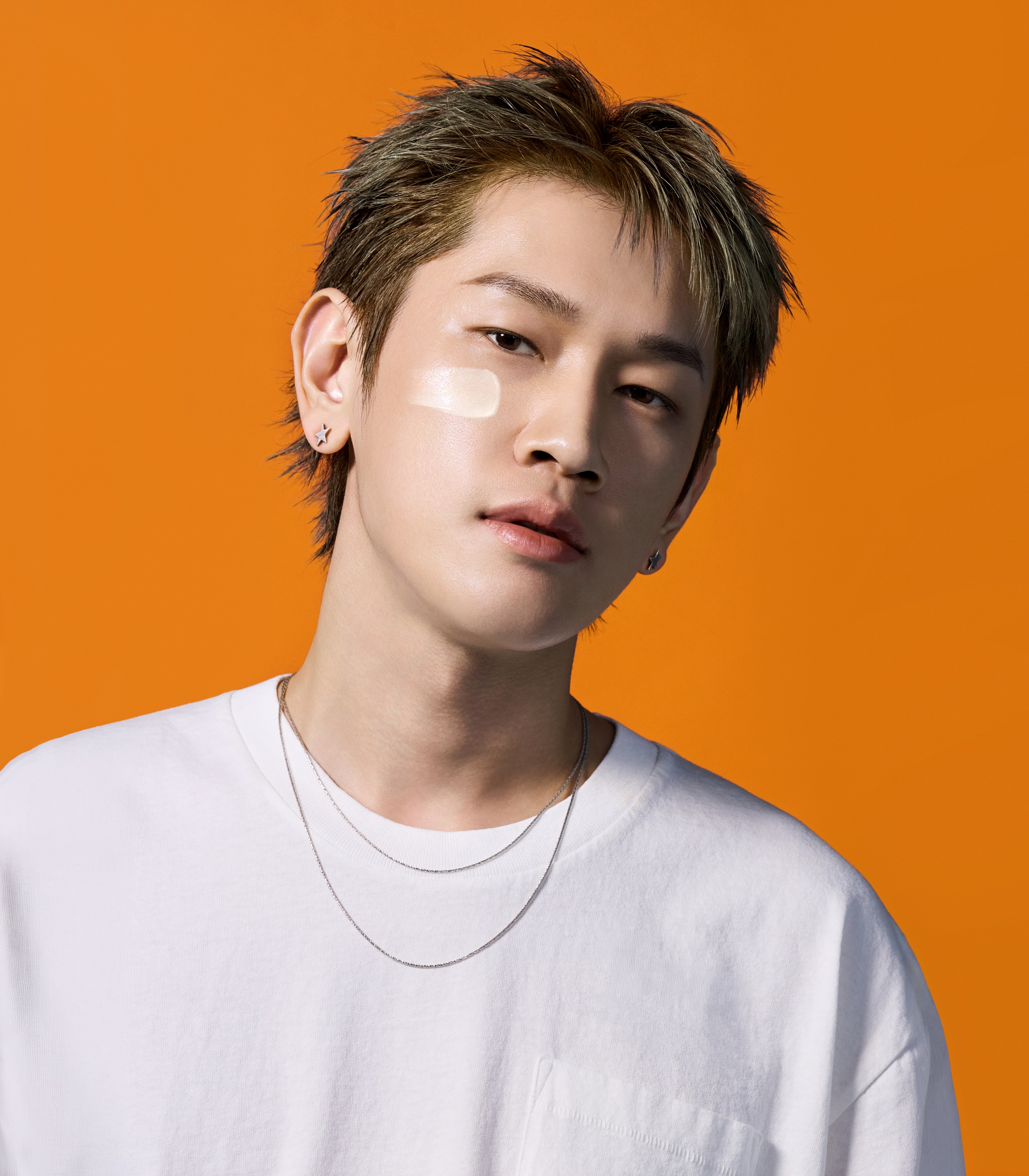 크러쉬, 라 Roche-Posay 모델 발탁…광고계 ‘블루칩’ 행보 - 라이프스타일 news from iMBC 연예