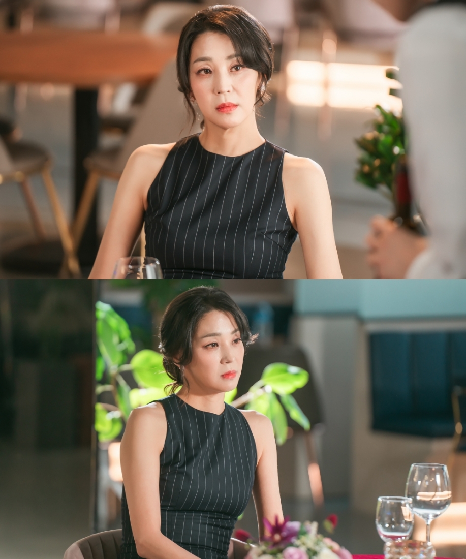 한고은, '가족관계증명서'로 안방극장 복귀…우아함 속 비밀 품었다