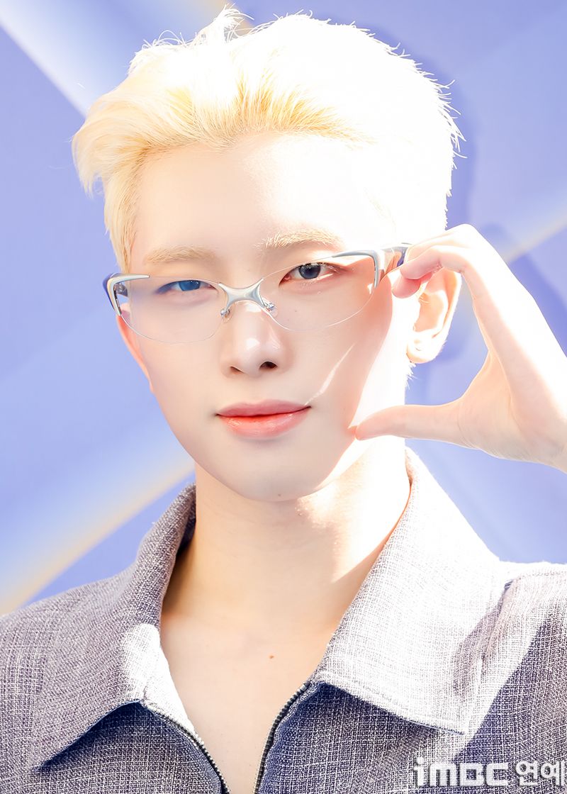 [포토] 파우 동연, 햇볕 머리 눈썹 하나