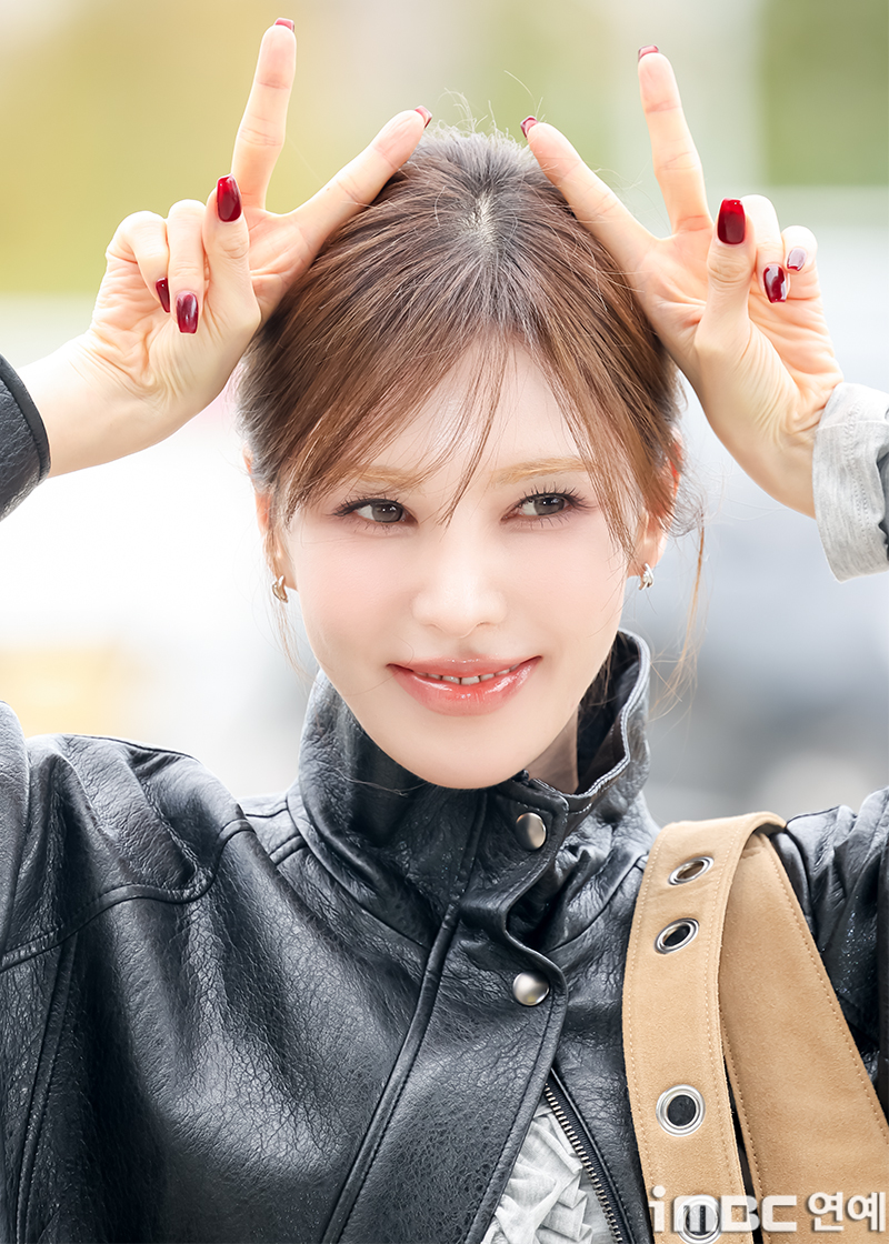 [포토] 웬디, 러블리 레드래빗