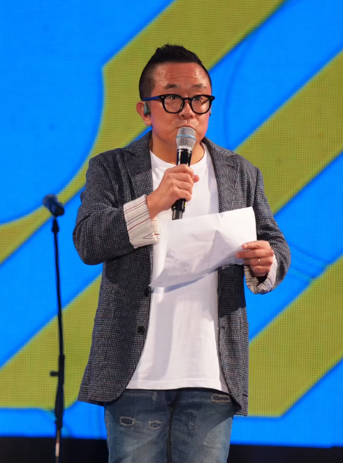 코미디언 김형진, 58세에 결혼…선배 김학래가 전했다 [소셜in]