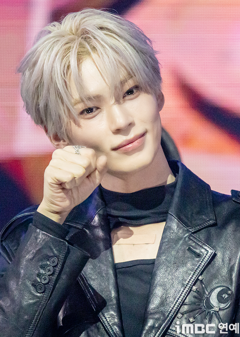 [포토] 성한빈, 해별달 품은 통가죽 볼하트