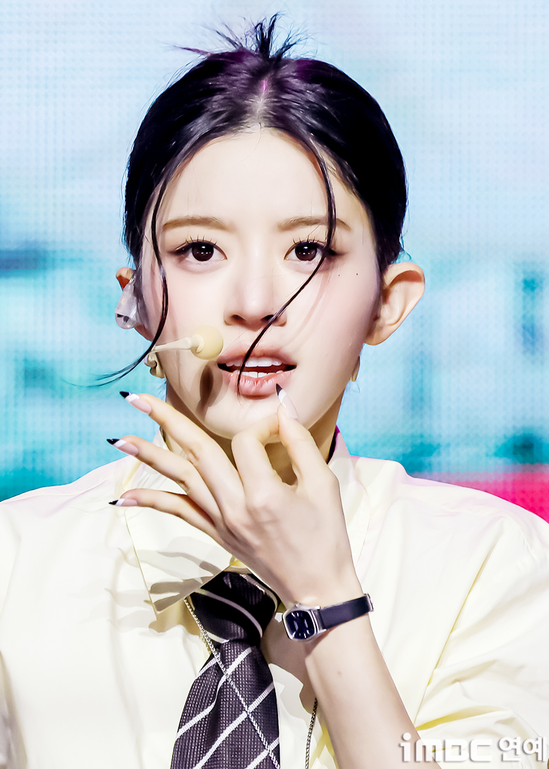 [포토] 아일릿 민주, 체포하겠다는 의지